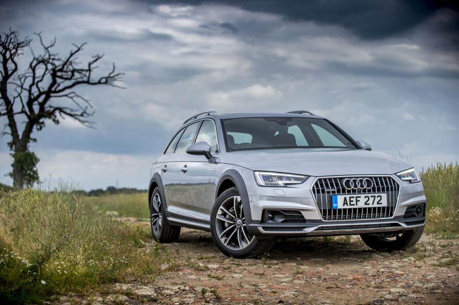  Audi A4 Allroad 3.0 TDI Quattro (B9) 2016 года  (UK) (фото 2 из 33)